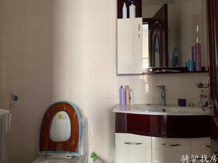 a7e44a2d326d4b41b3ec80b9c411bb55