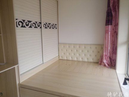 1bdbaf7b1dc2445895519335fde71f75