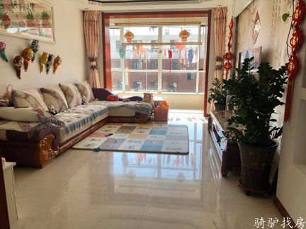 2e18bf4991d24b13a8f9e272e0b3c938