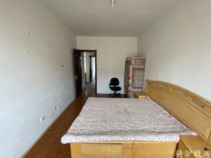 6eca96fd8d9e4e4cae7267d604ec60f3