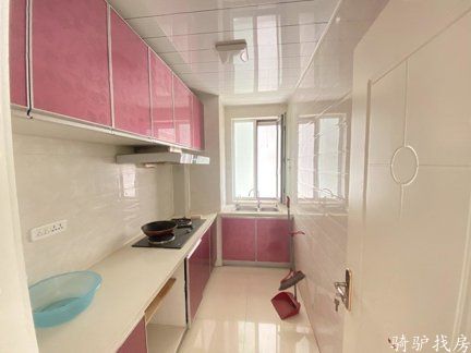 9453bb0a36b449ce84666112dc56188e