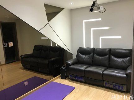 14d2b648bd584b07ba7c46dfa5fbc542