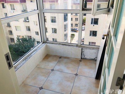 1372b57643e342c2bf8e6eac8d703f50