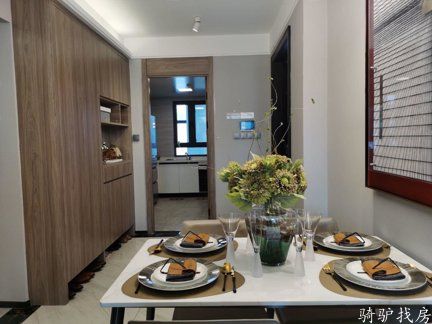 f2703cf629174e4e8f1edbf441ba3a58