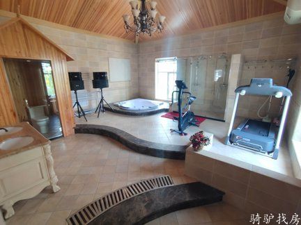 8b6babe814fe4bb2841a10abeaf25e79