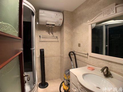 3e66425b271f43b09e2fc0f4c06302e8