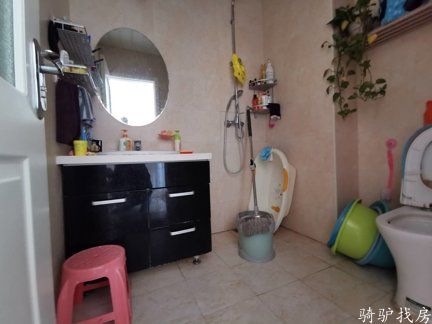 0eacb51a3026436a864fdc214565e078