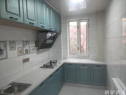 12a877ab81994a808db0727b940f8c21