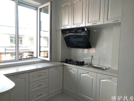 c6fb2d1b6e2041e8be90e3cb801634af