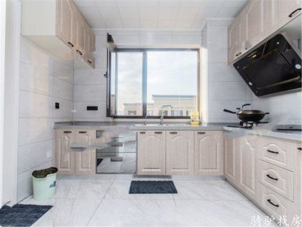 6c99baab393a46e7bad2fb8d4f3ae5a2