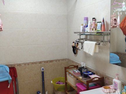 64c9485099d0404c83bb4b2d03a42912