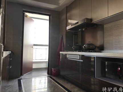 cf755f80fec64268aac2a6deee843d81