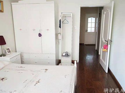 90699f09593d4af39f00aa916543b8c5