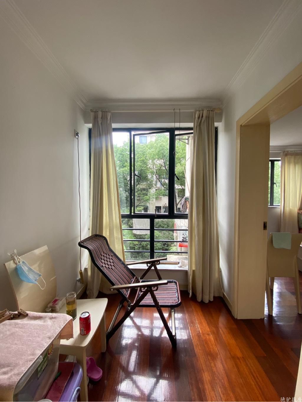 6e7ebb73dd1460912387bcef7d195a8a