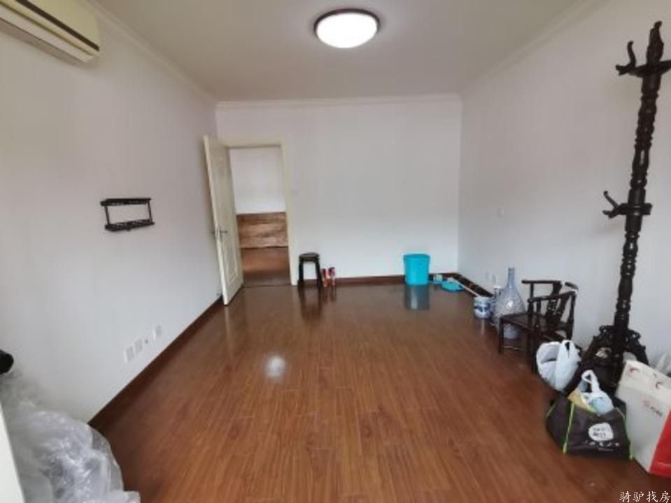 143b683c6733682a89826f6884243f9d