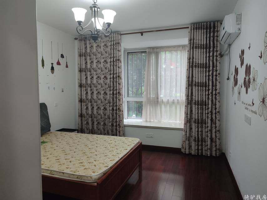 01a5a276cfef19fdea6fcc7e5a14d49c