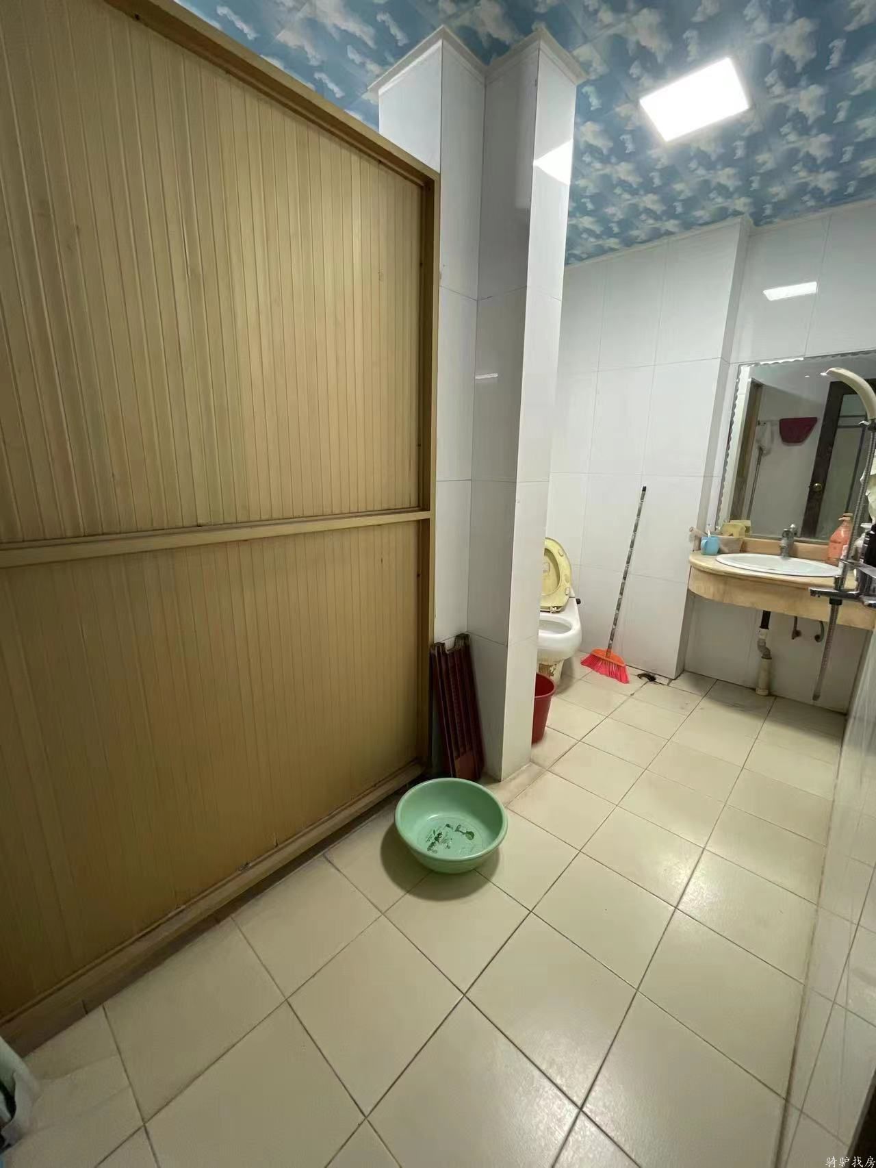 ef1844e783bcce85eee43c9baef2ee41