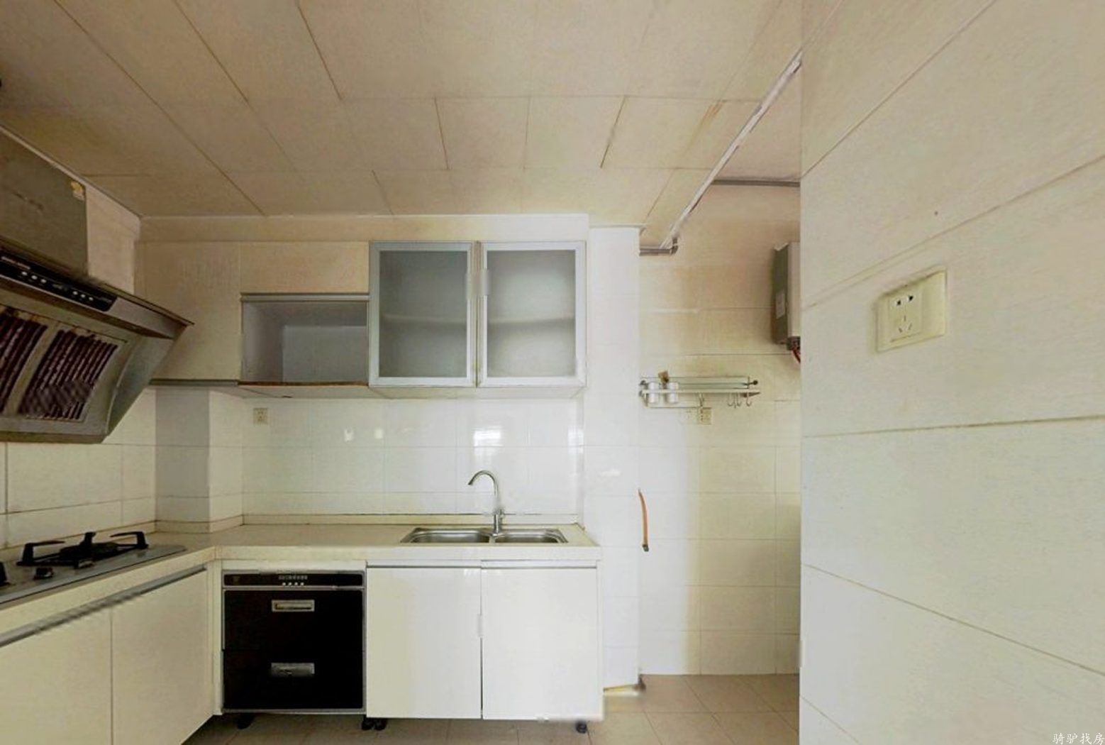 1e80abce0be1a3a20e1b83cbdae46923