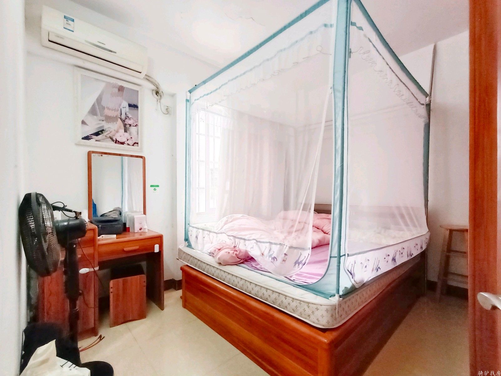 01f3133e28452d1231f29747624f1502