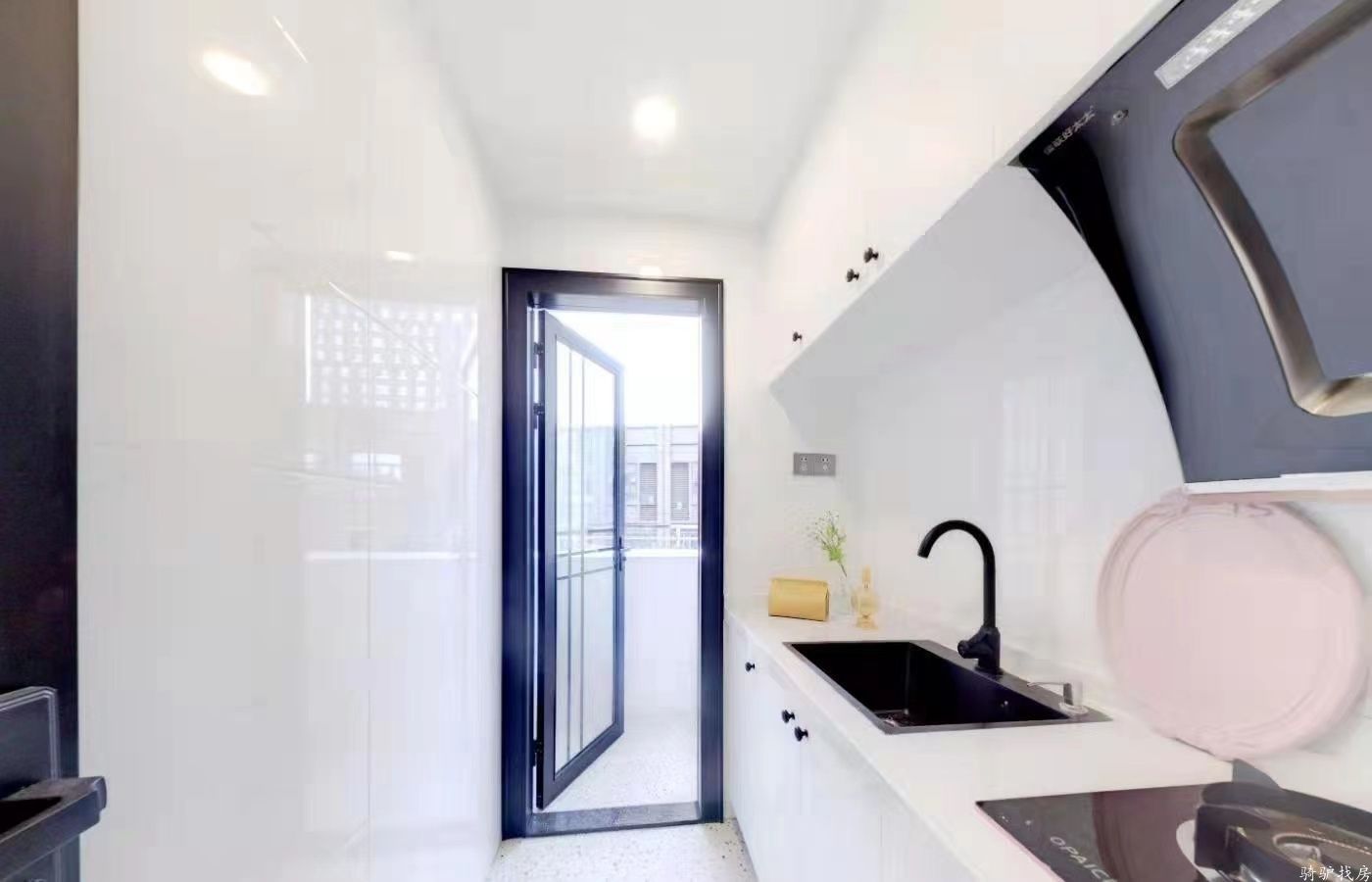 c1bca5a6a64218bb7e12d3f2dc91207c