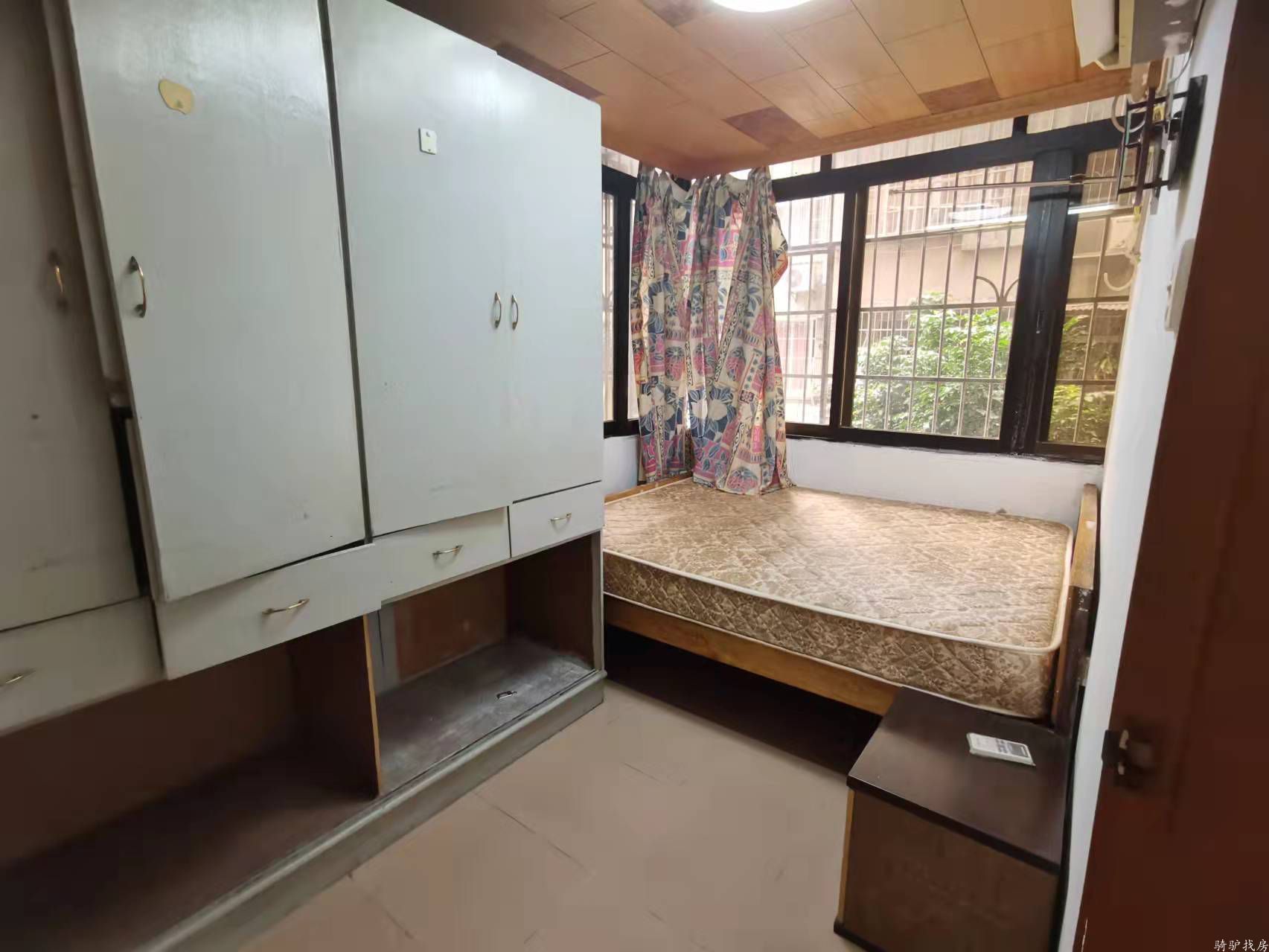 0a16cac88fd36ccffeda0ebc74273f01