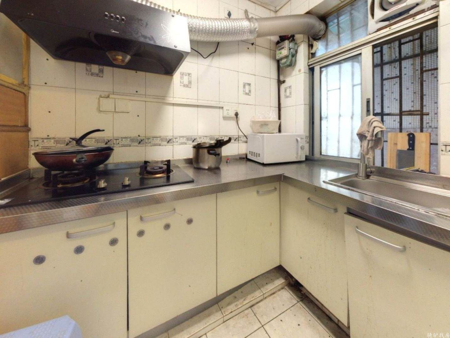 ccef7a26370bd358243437e58a314601