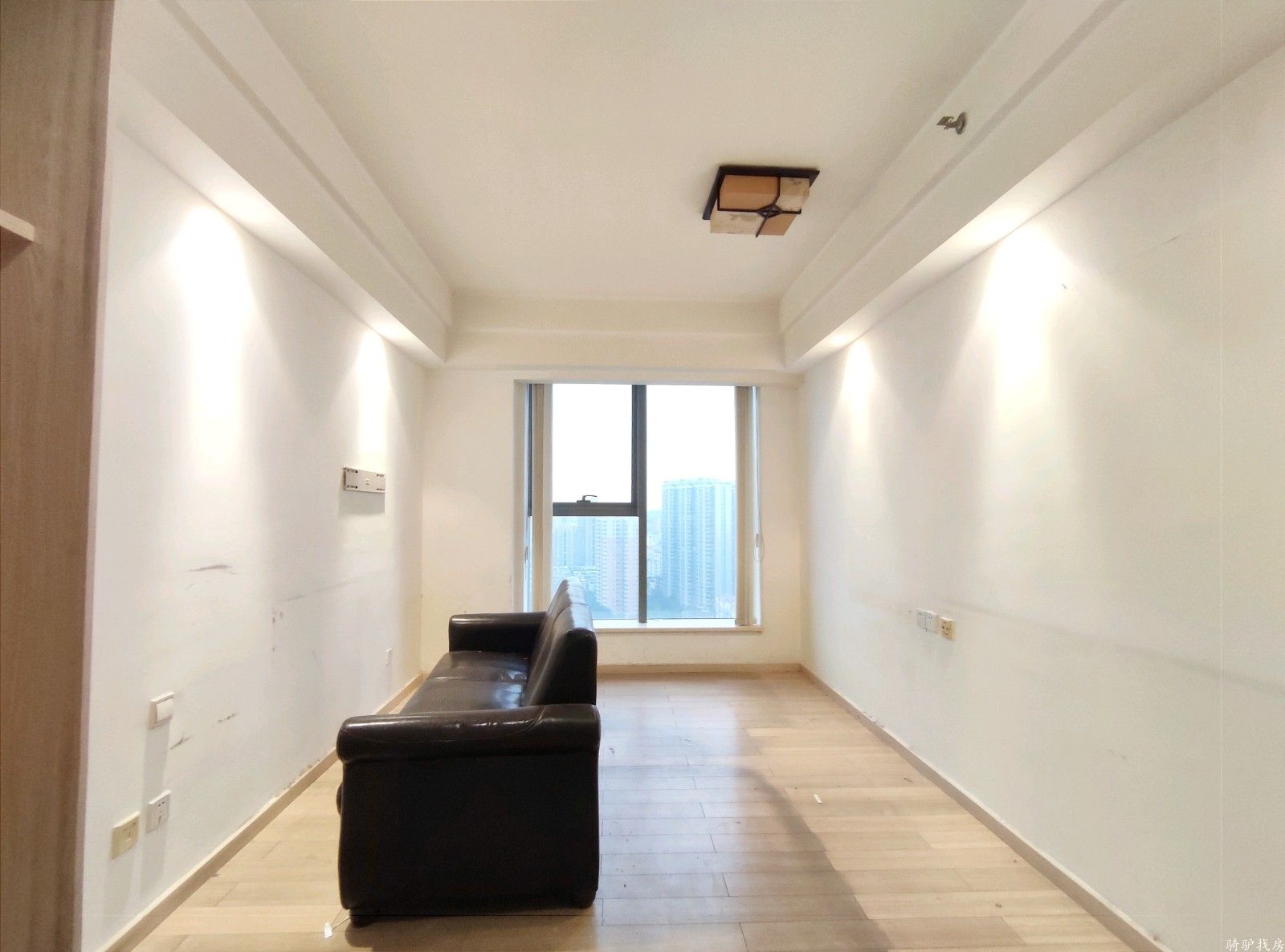 10d2d48d7f83c86e5ff796add80c012a