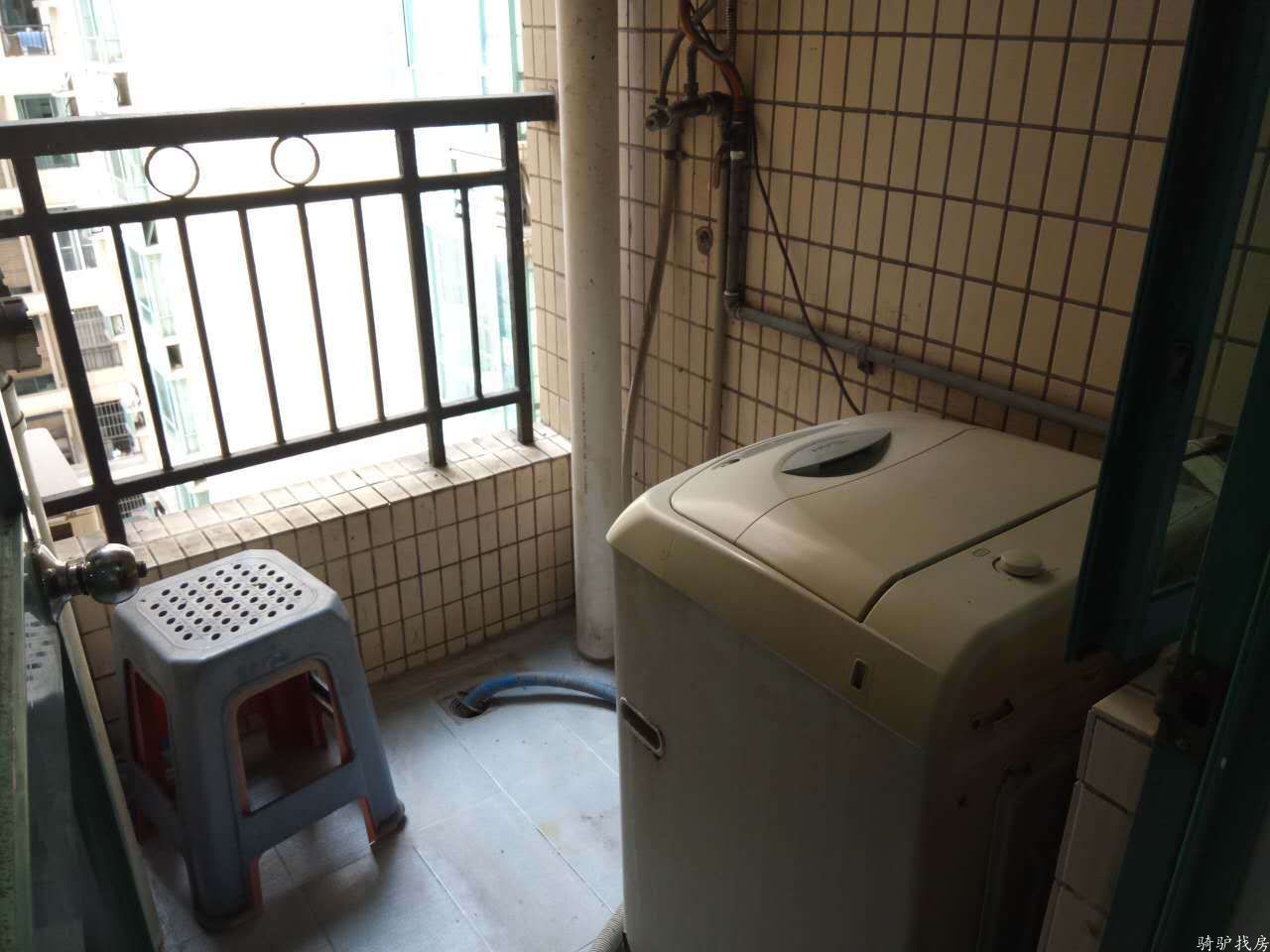 624a2aa7edea3cf31ccbdcf4184ec925