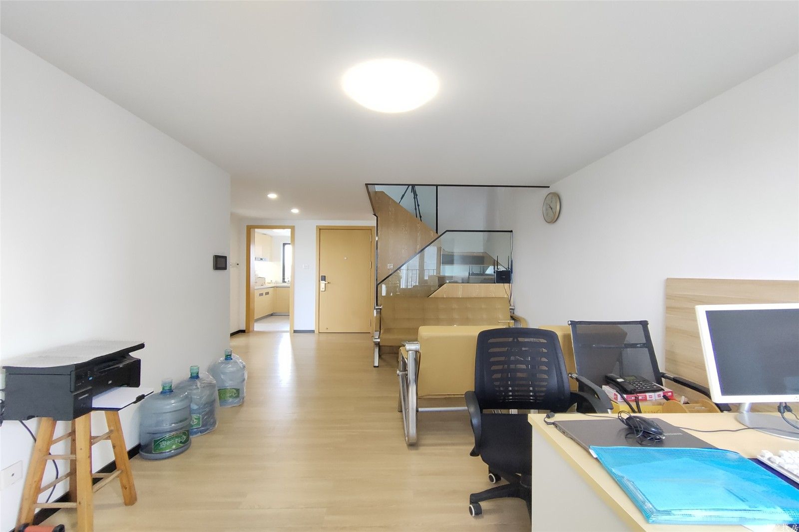 5598676c1f8b92668468c01fc3cbdbeb