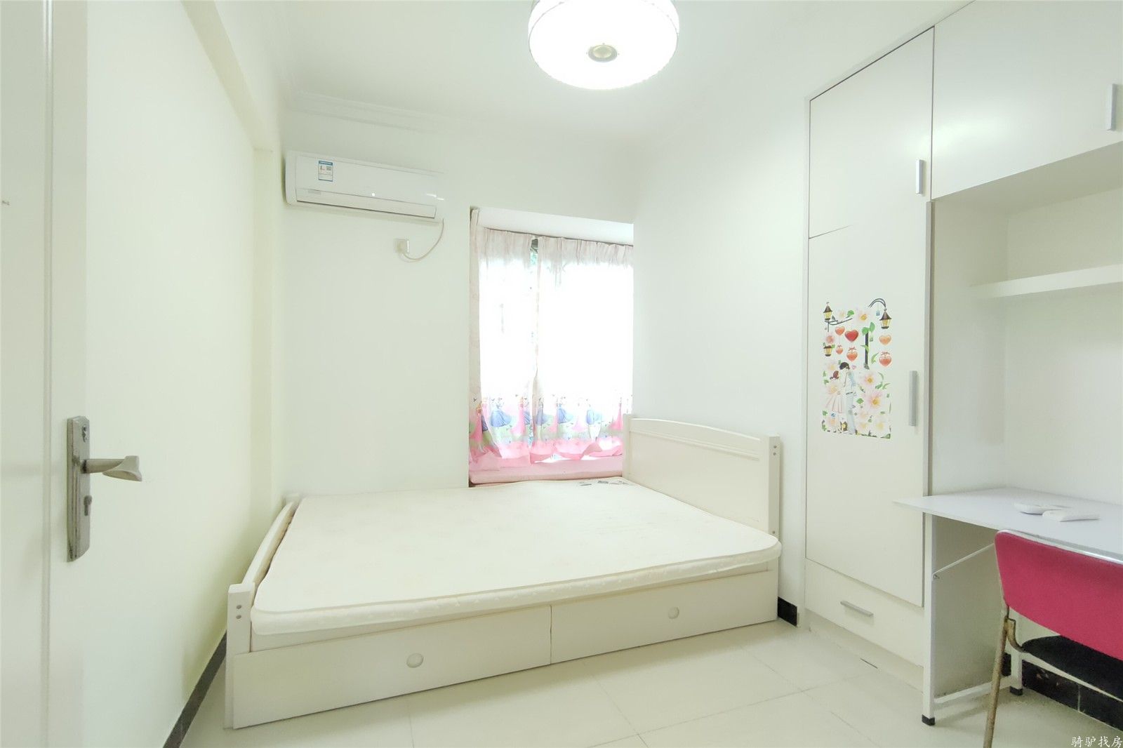 98d6b6e783eef7f49f412dc6bcc24750