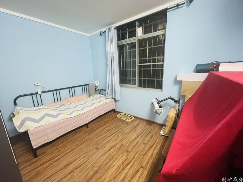 1dc107988815d367e31ff71d8028bd8e