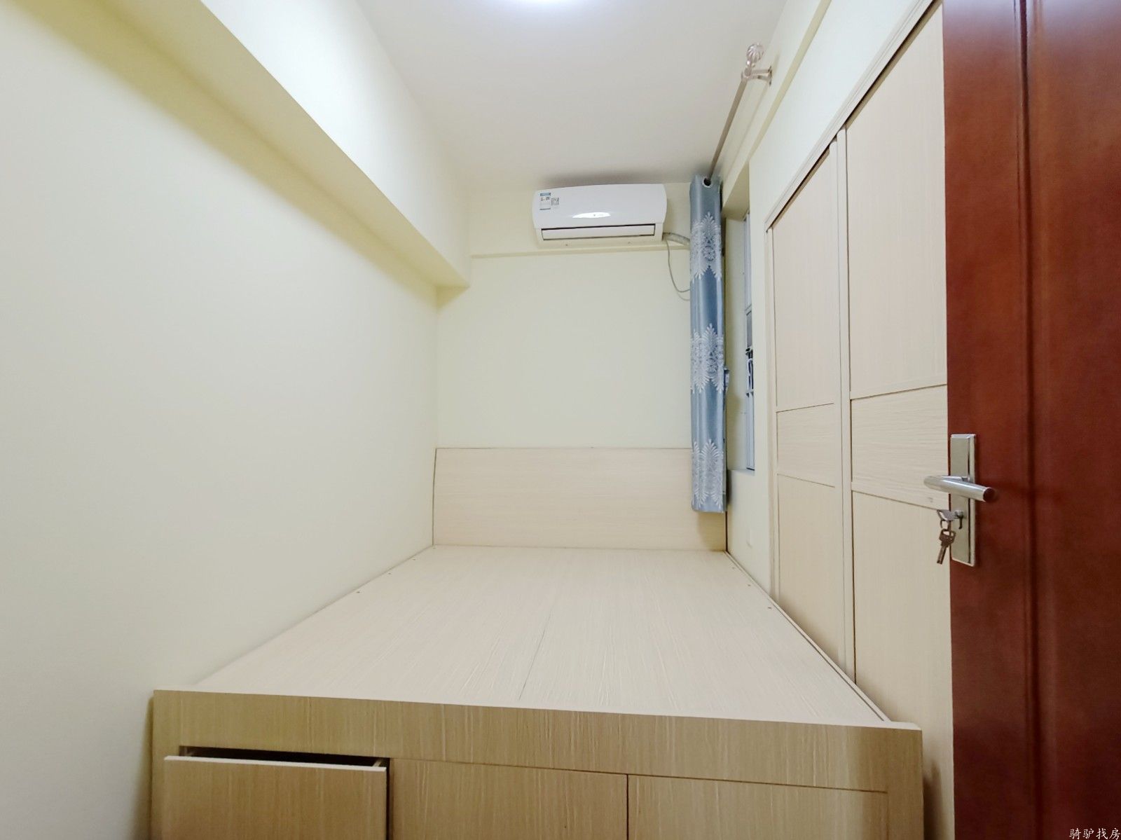 7d6c81daf89065e51527e057035e2745