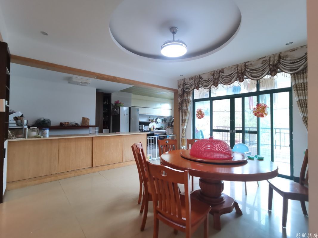 db8ad9b9e37a1401e25ba33a06f876a8