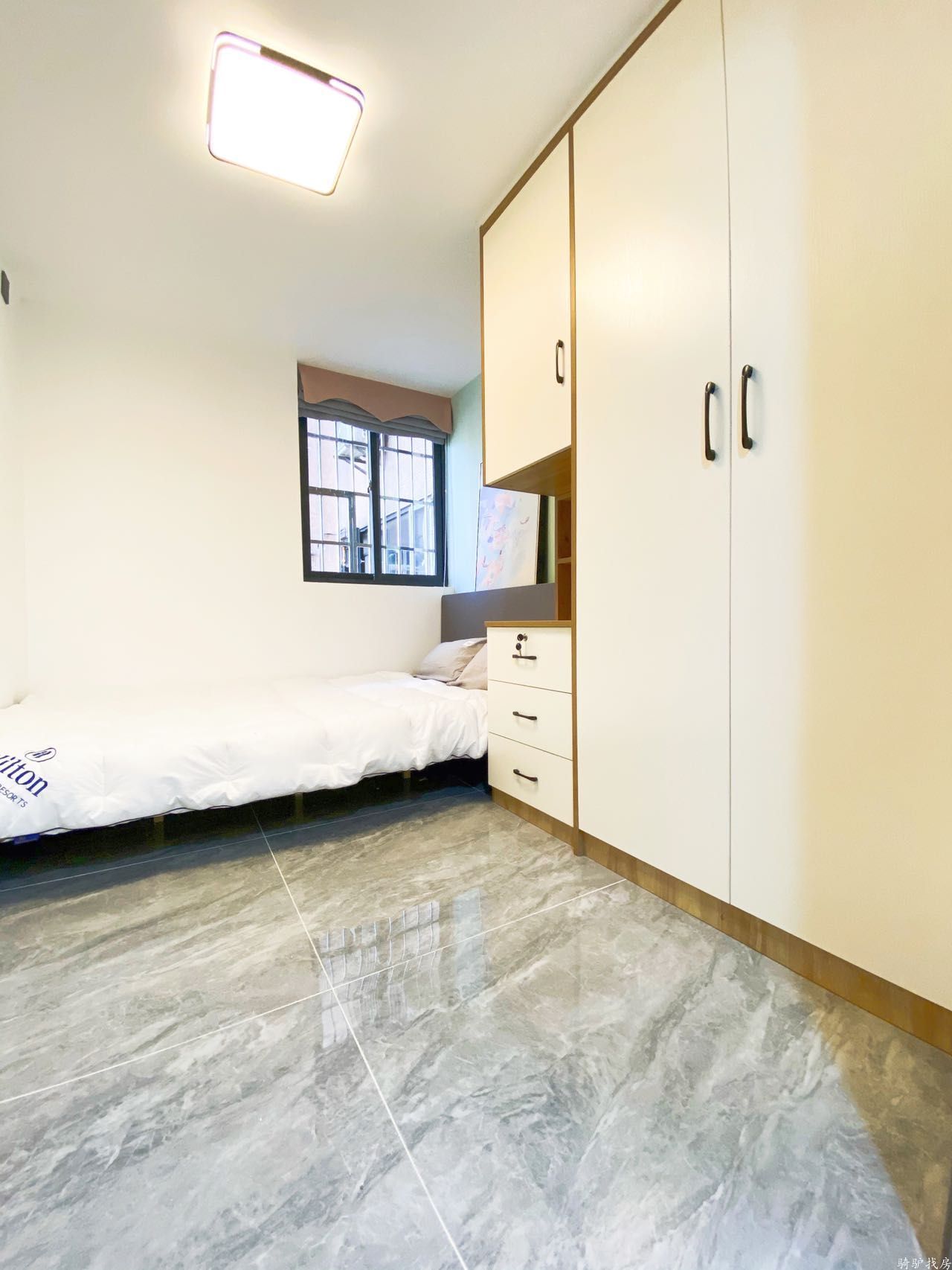 396175809a127d302f714f911f3ebb53