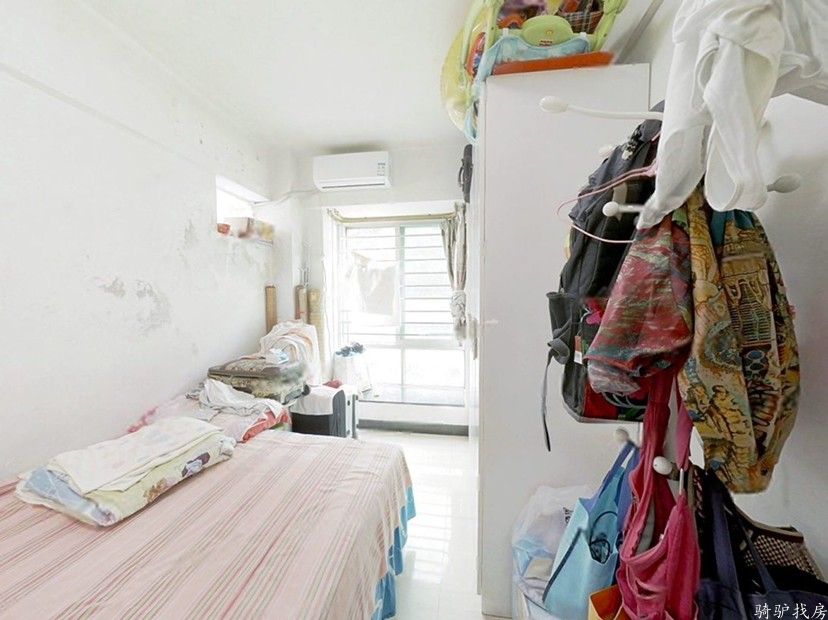 ef3a5e3f682bbfac4f79ec956ffadb8c