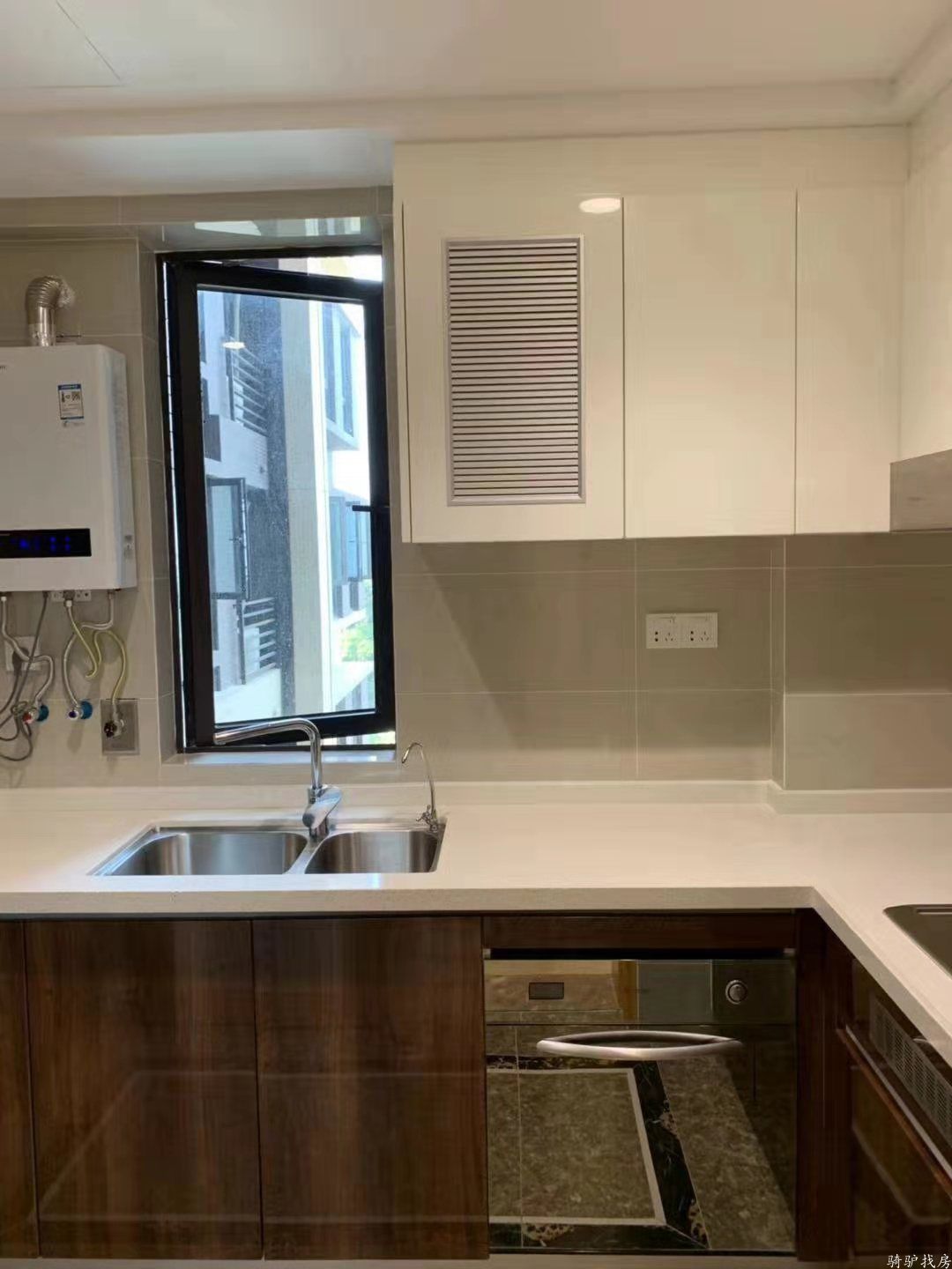 4a2f788d9d199634e3731e5c10f5e45e