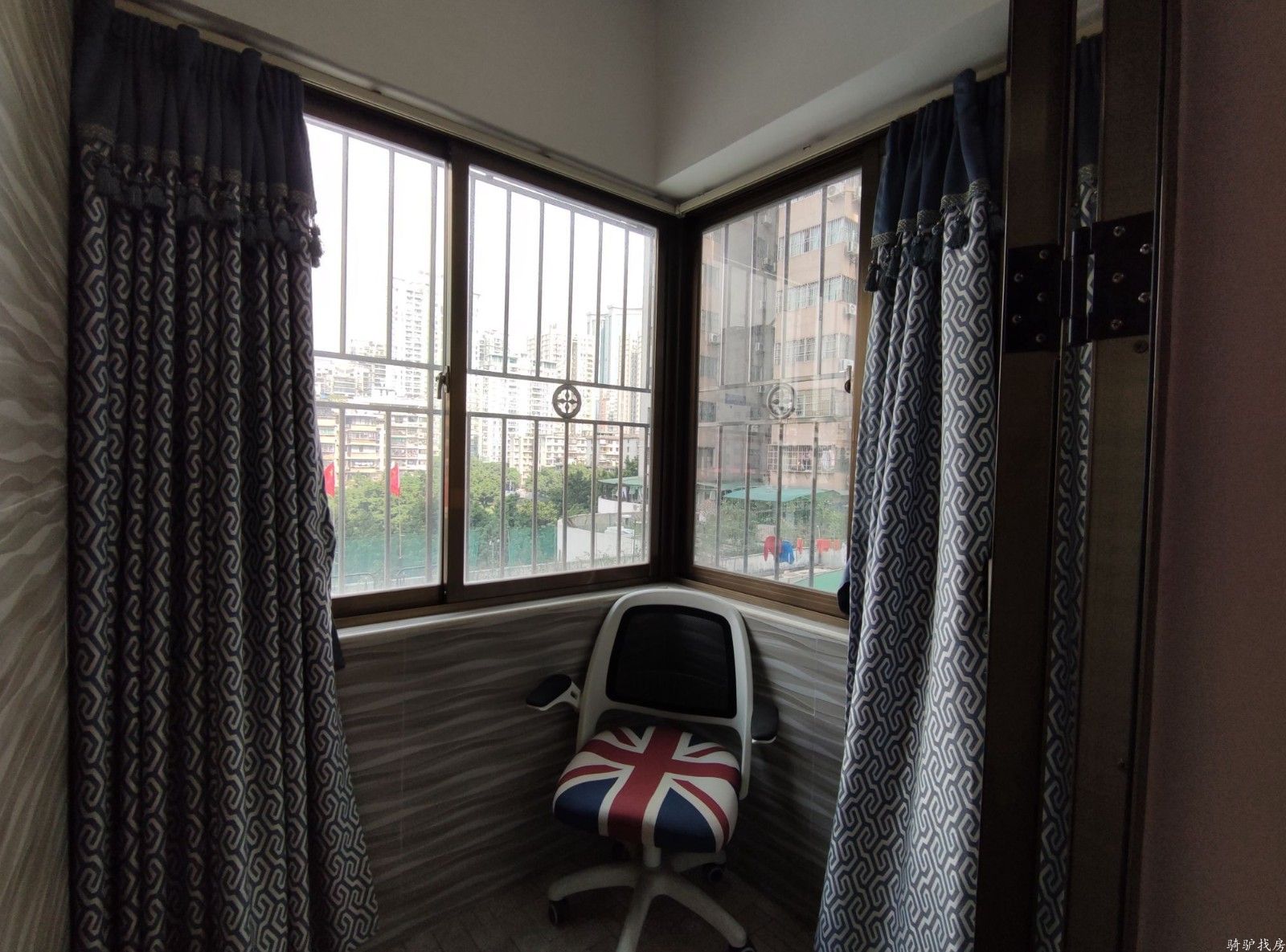 75ac428bca426df98c9c3f467290f4d7