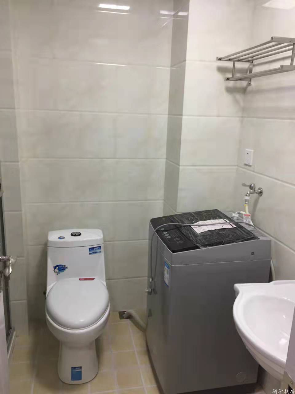 5f6e6ce3e751d759042dc3eefaebb74b (1)