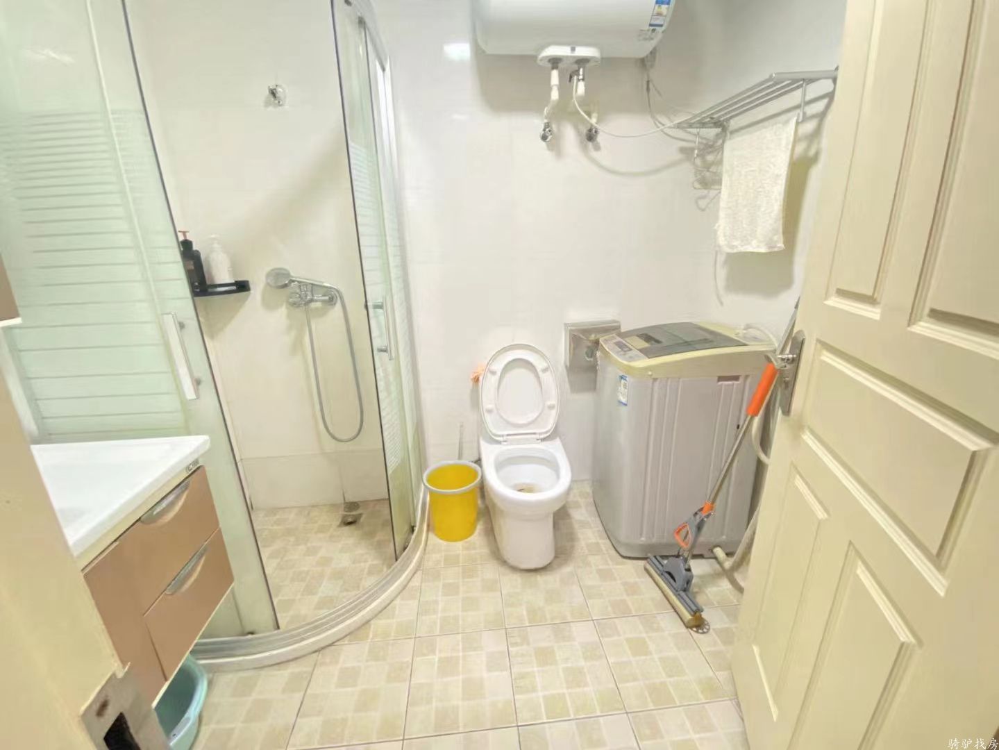 ba84b241918ec30afa6592a0bf529f7c (1)