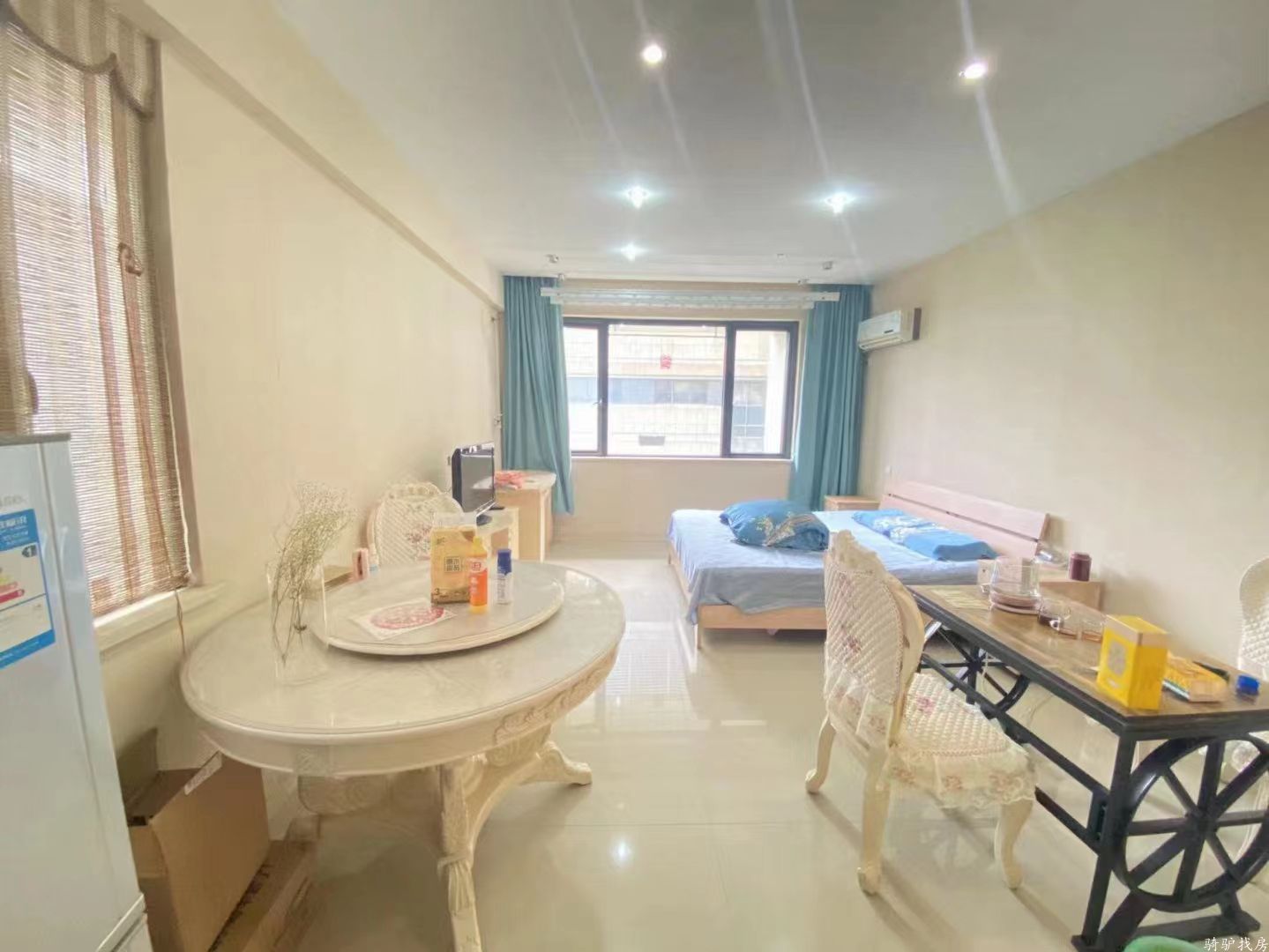 250d6d323debdd597272c02db210cb85