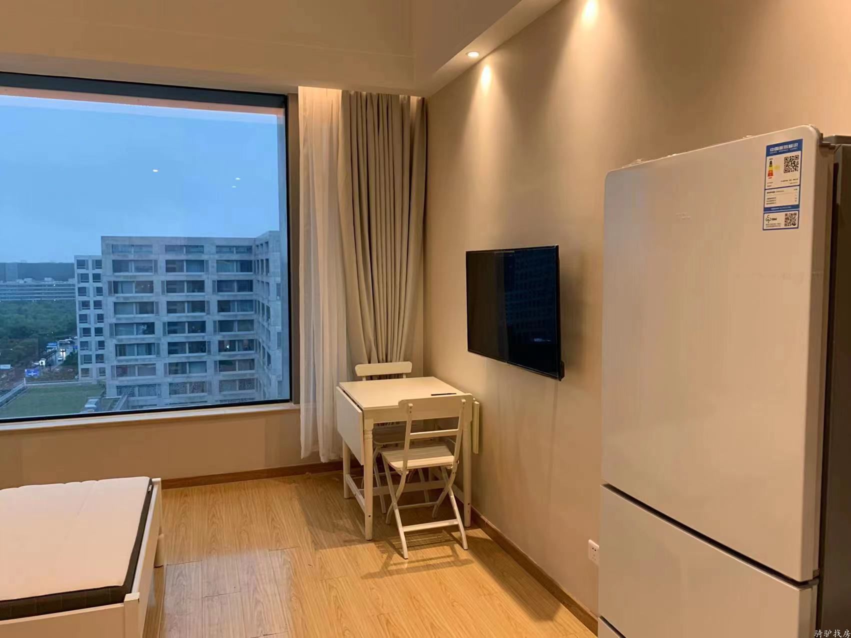 4aa8e90ce697850925f86348490caf0b