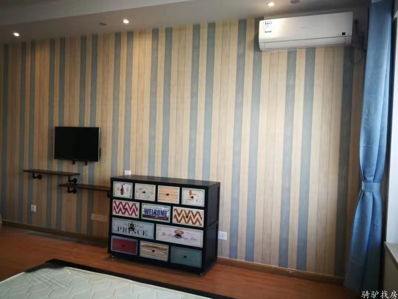 4c25e1af1812af53f7f7deb4e638c3a9