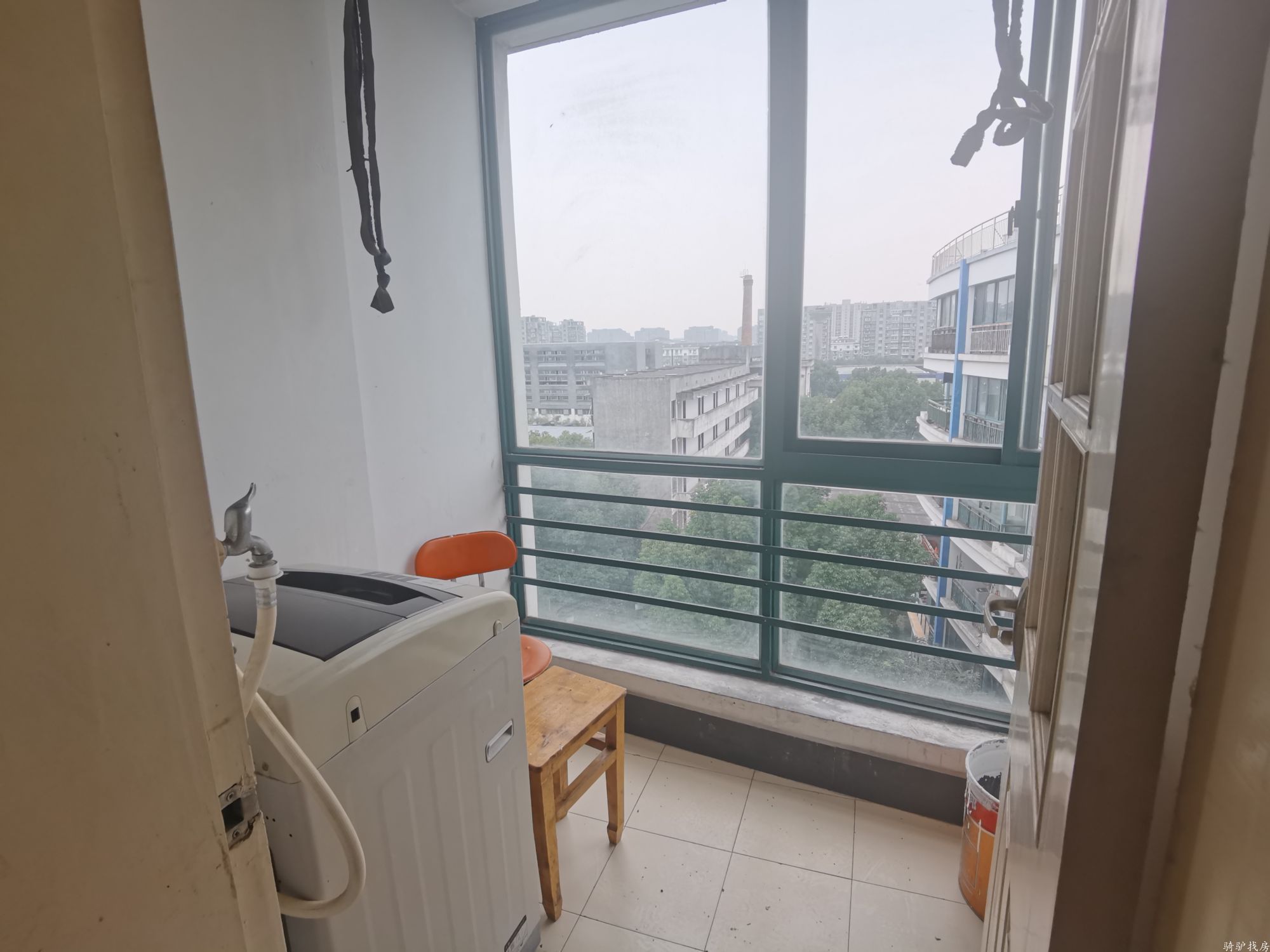 75b5302f329f387b7449b5bad33bb003