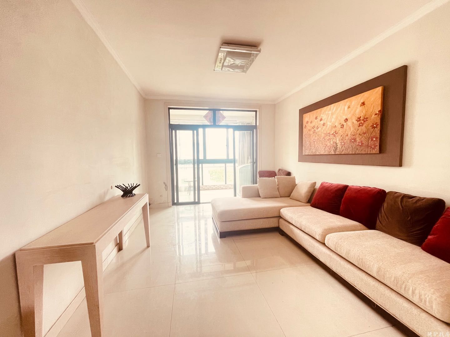 44c6ffce736654d10b7dc969c42644a3