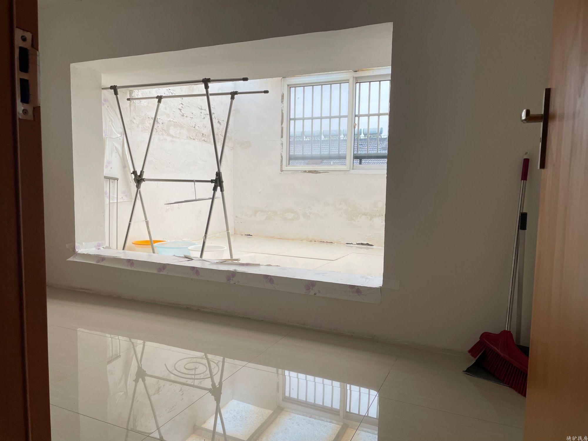 5b649918eeaac44db898aa1dcde6e479