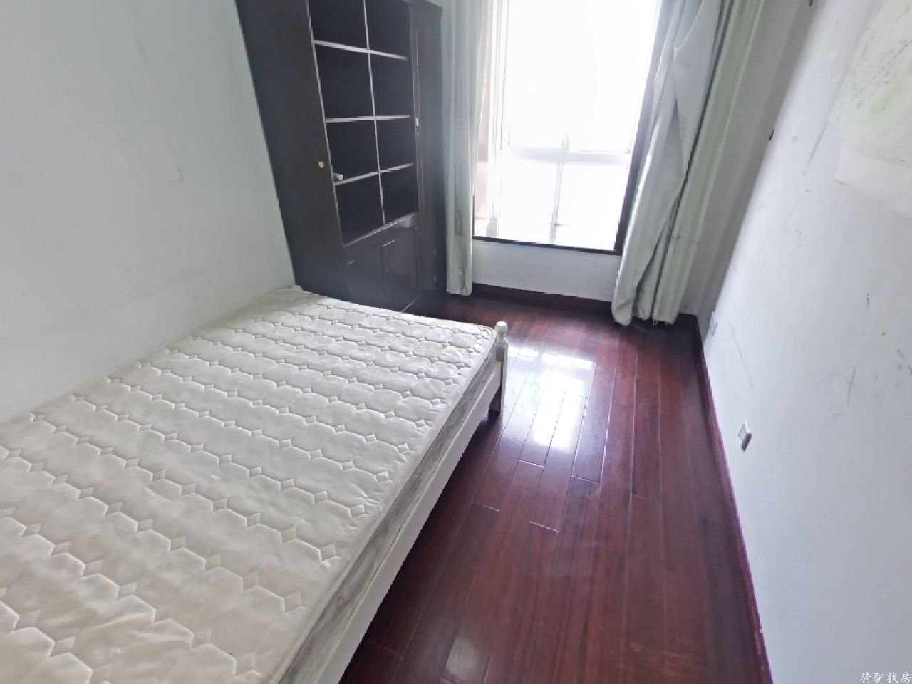 7bcf2cb50359ecfa3ff36ec2c8d01ede