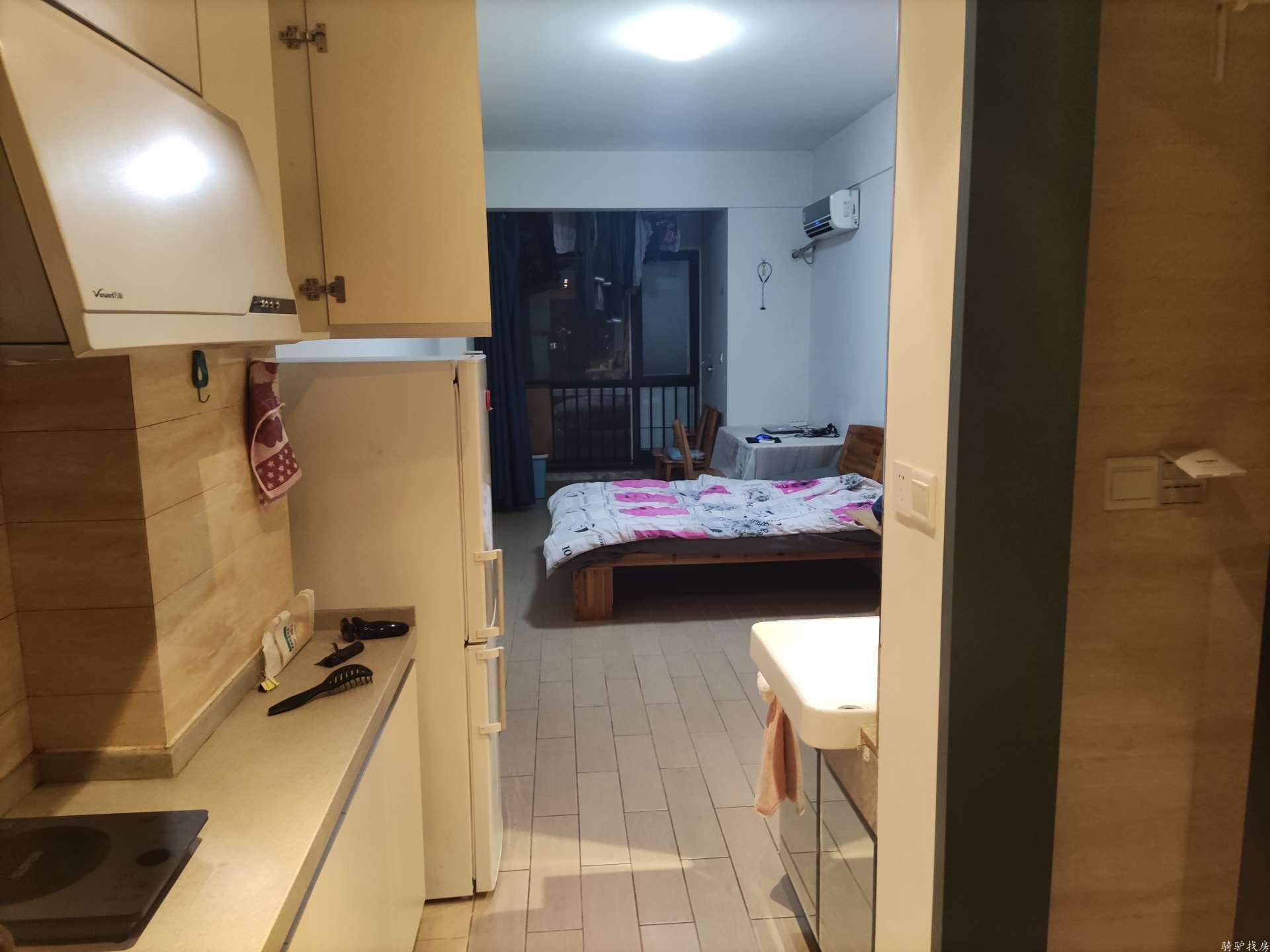 82712d468d877b8a31b83ccf4a50ab78