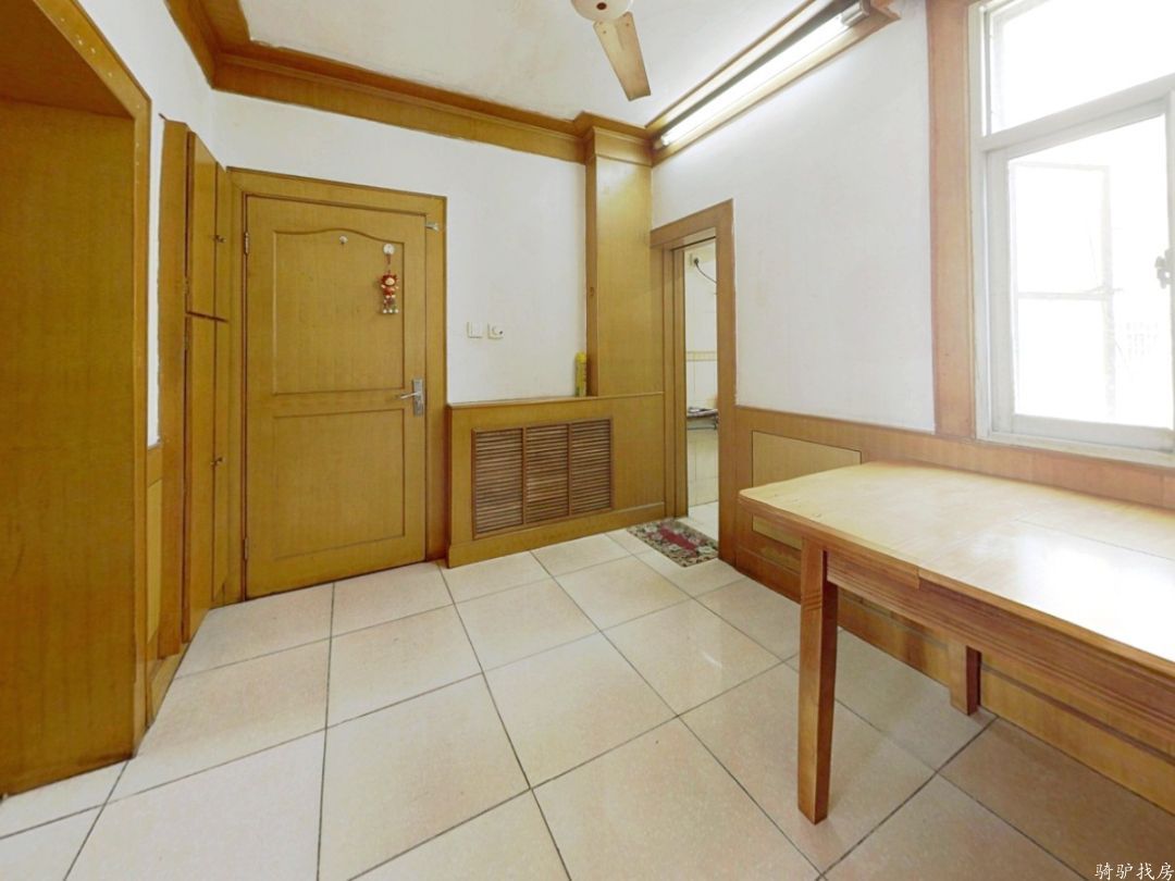 c17f1164f316a928508b5e59f67b3eef