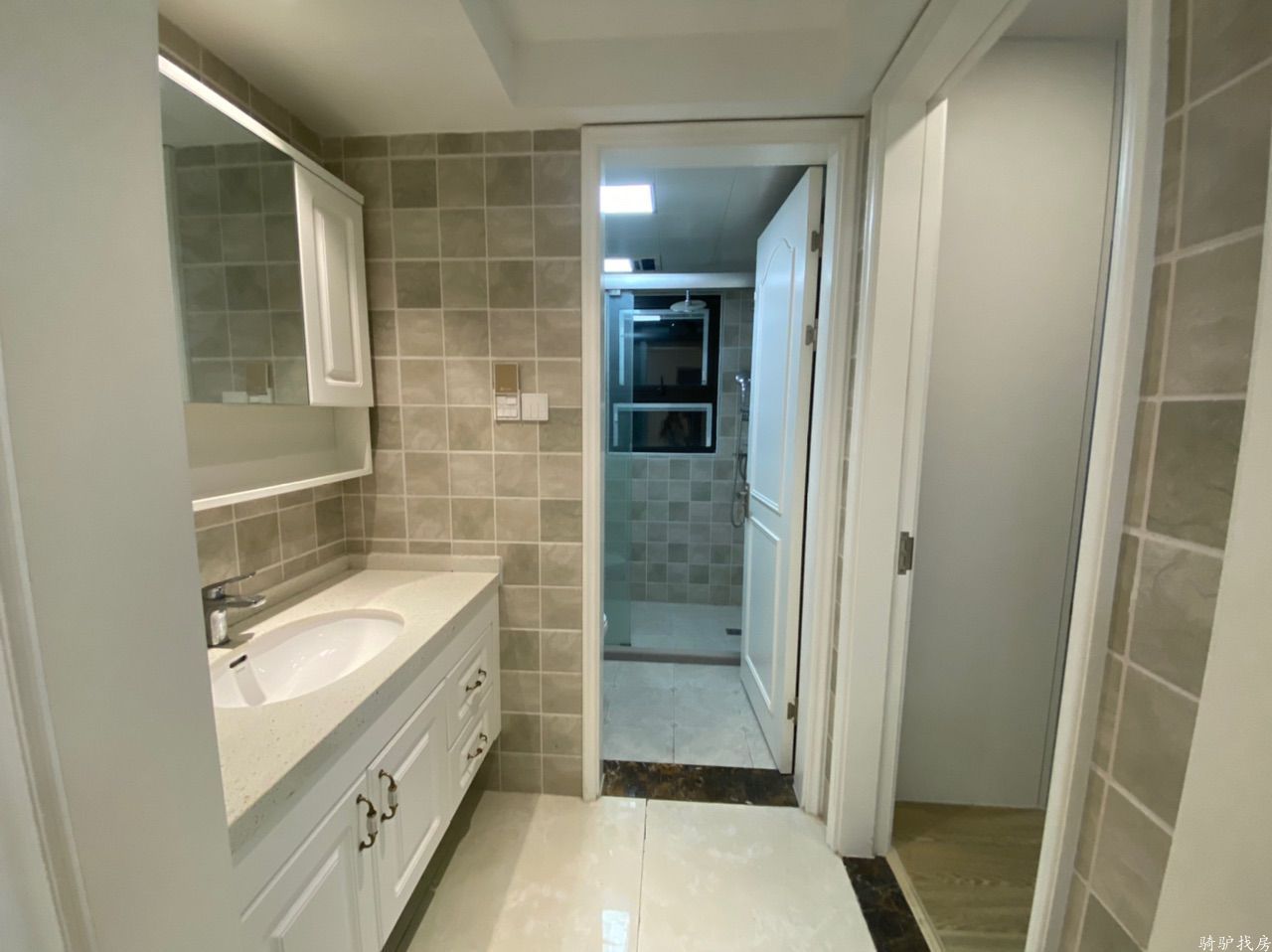 ecf468782eb87d4fc9dec1d7e31ec838