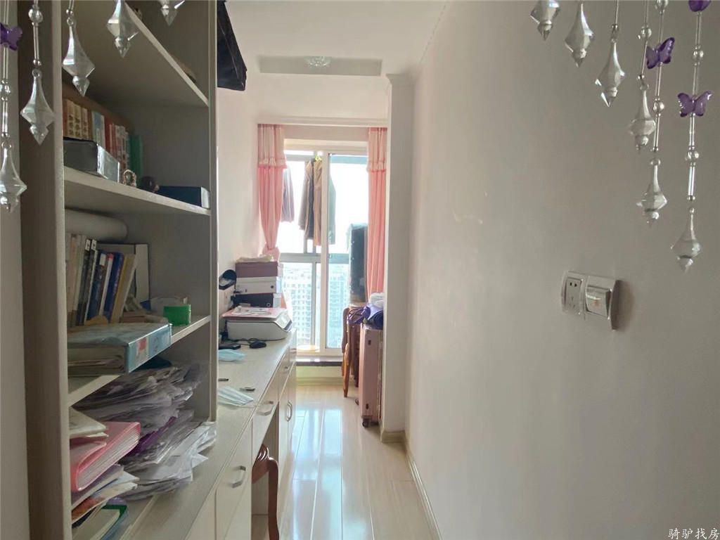 f0a2aaff1cc5c7739f1d82a492e208a5